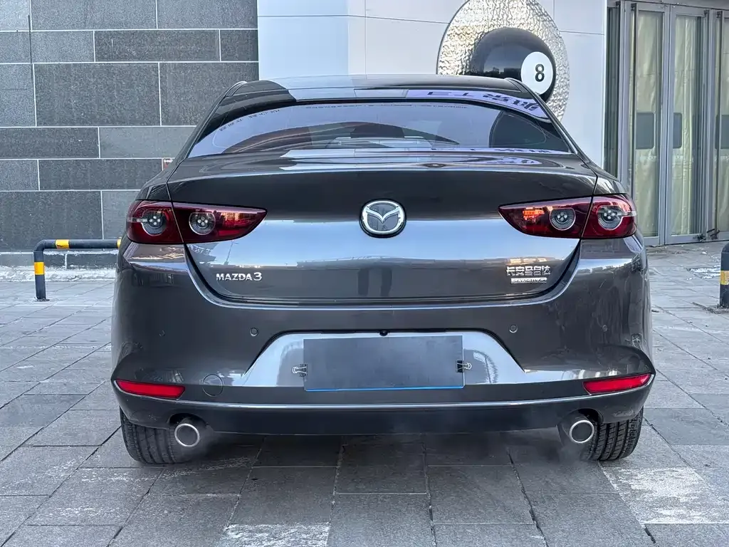 Mazda 3 Axela 2023 из CN, фото 10