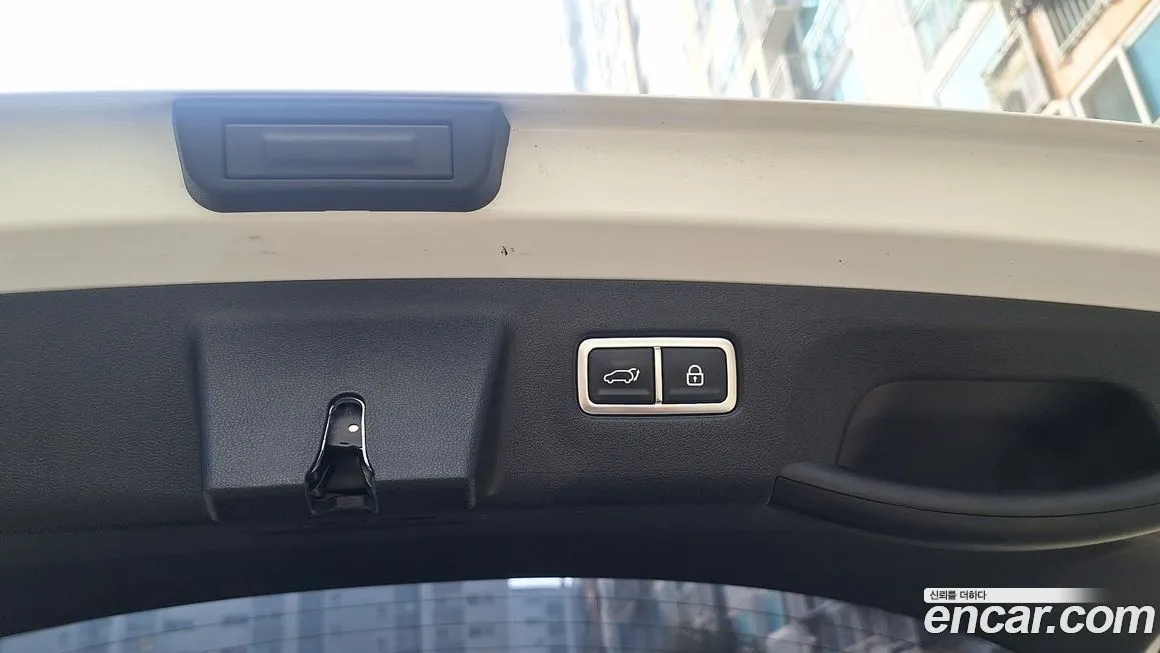 Kia Sorento — фото 8
