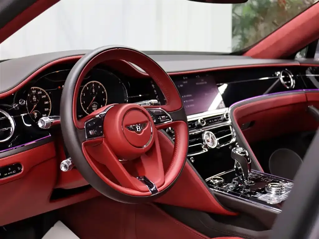 Bentley Flying Spur — фото 8