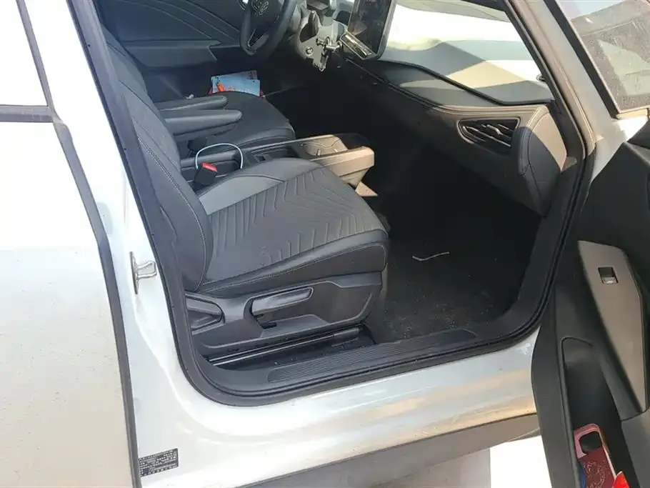 Volkswagen ID.3 2025 из CN, фото 9
