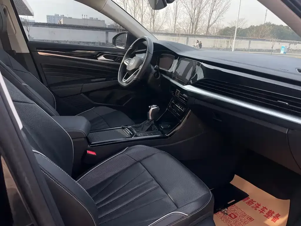 Volkswagen Passat — фото 10