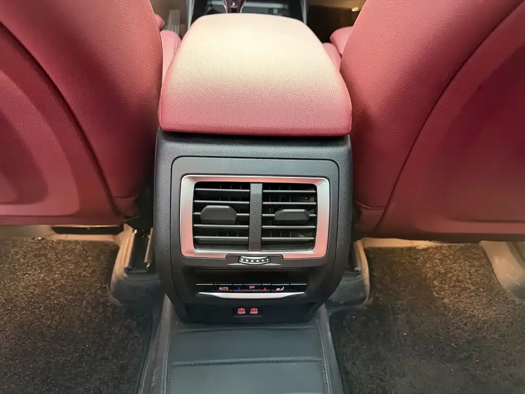 BMW X3 2023 из CN, фото 3