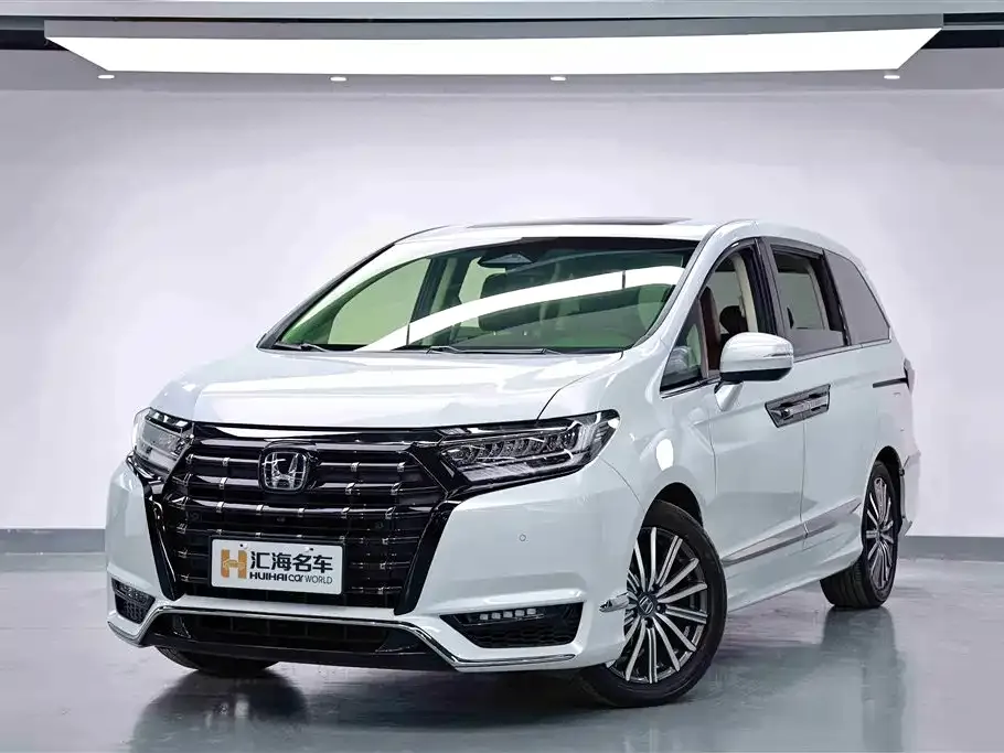 Honda Elysion 2024 из CN, фото 1