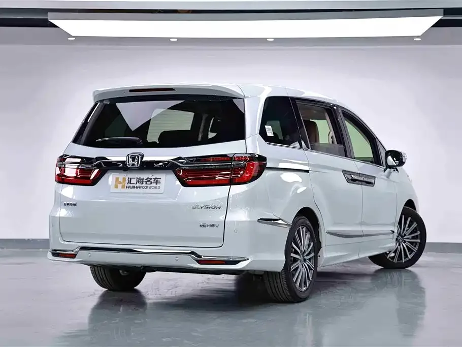 Honda Elysion 2024 из CN, фото 7