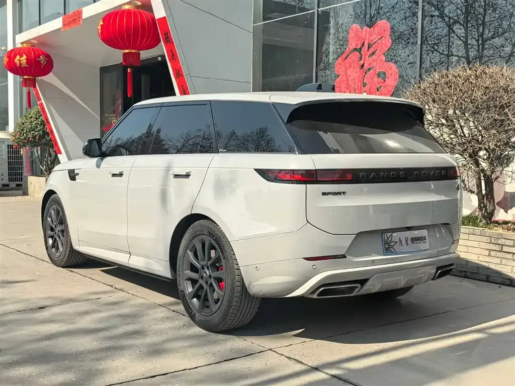 Land Rover Sport 2024 из CN, фото 2