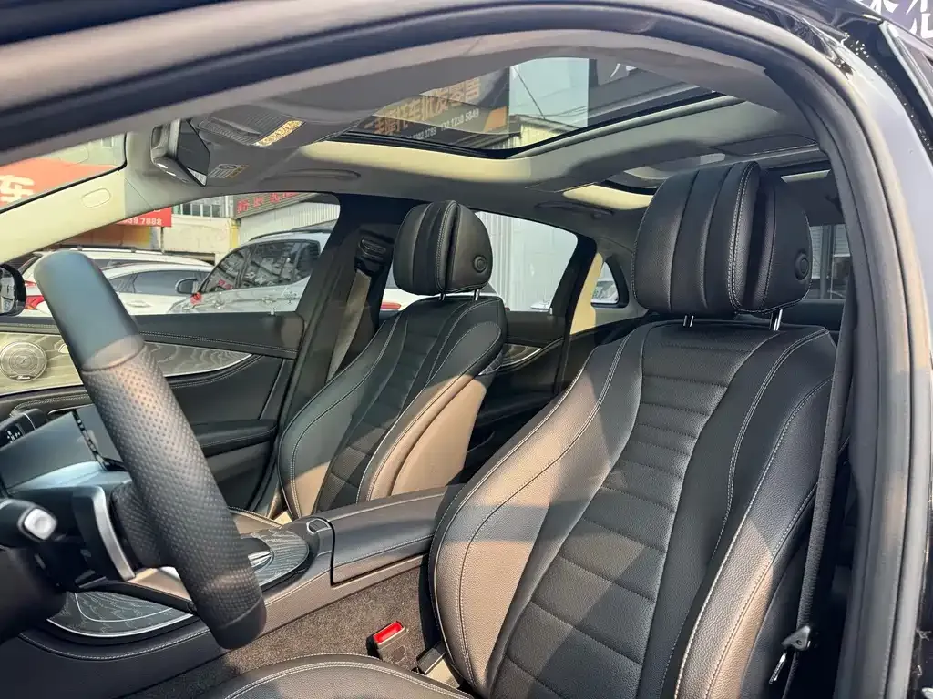 Mercedes-Benz E-Class 2022 из CN, фото 2