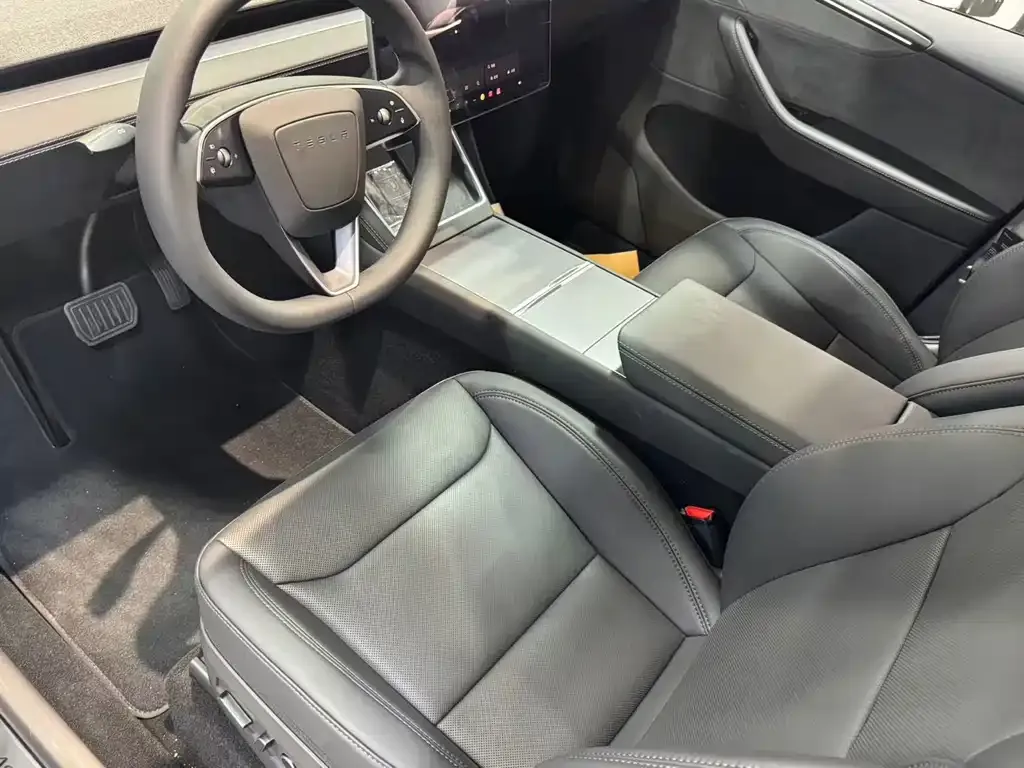 Tesla Model Y 2026 из CN, фото 10