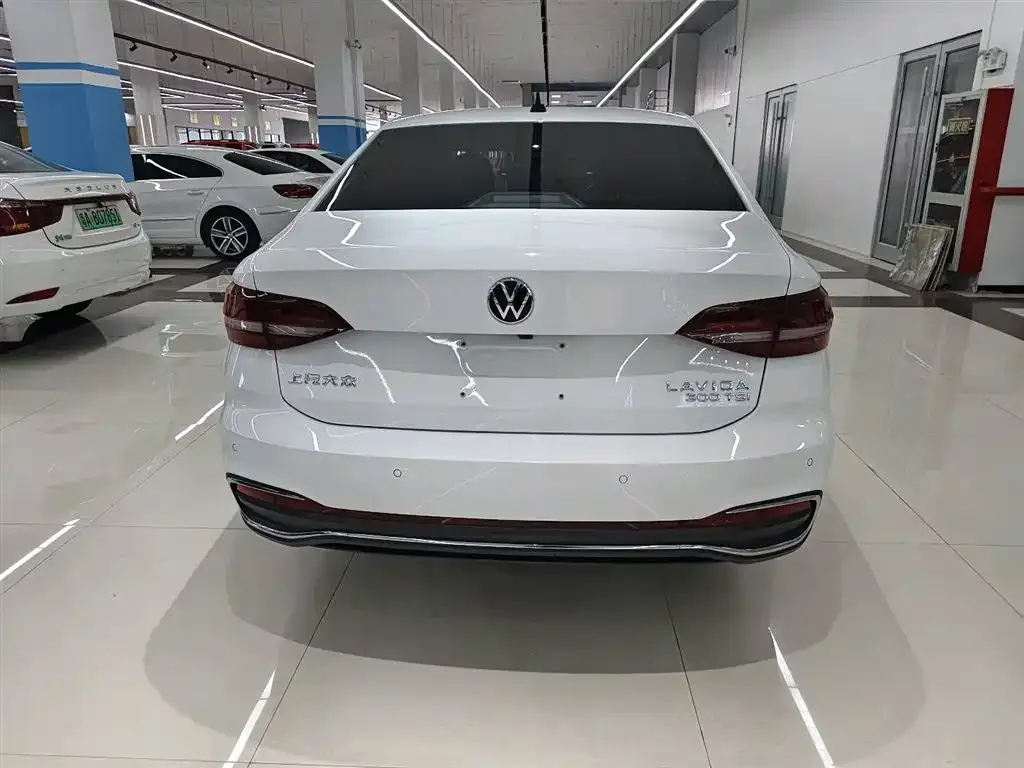 Volkswagen Lavida 2023 из CN, фото 5