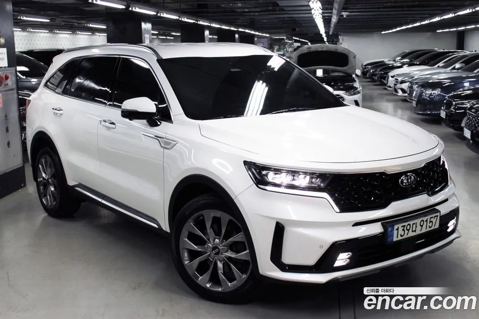 Kia Sorento — фото 1
