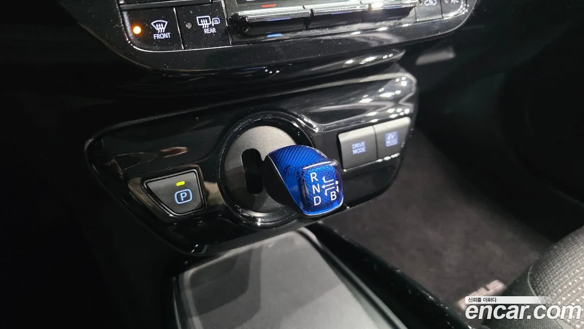 Toyota Prius 2021 из KR, фото 4