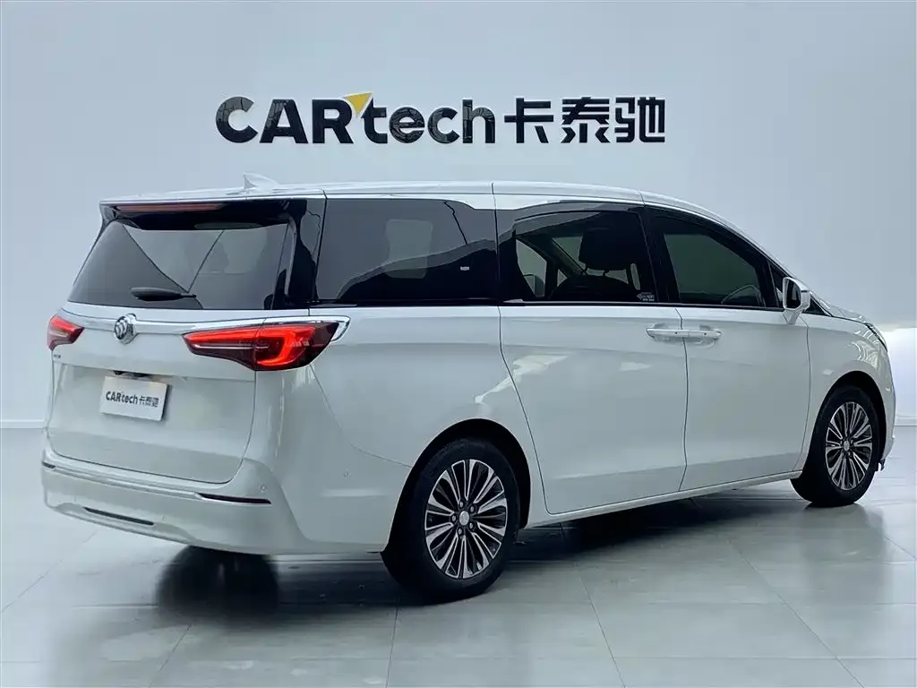 Buick GL8 2021 из CN, фото 5