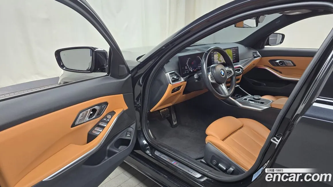 BMW 3-Series 2023 из KR, фото 6