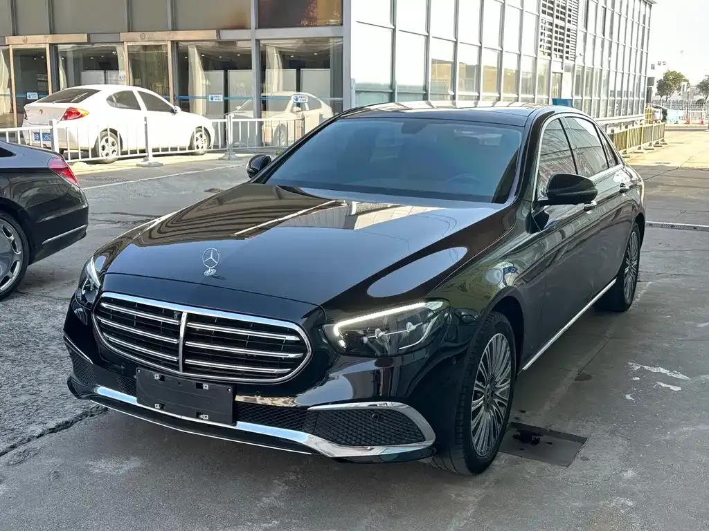 Mercedes-Benz E-Class 2022 из CN, фото 1