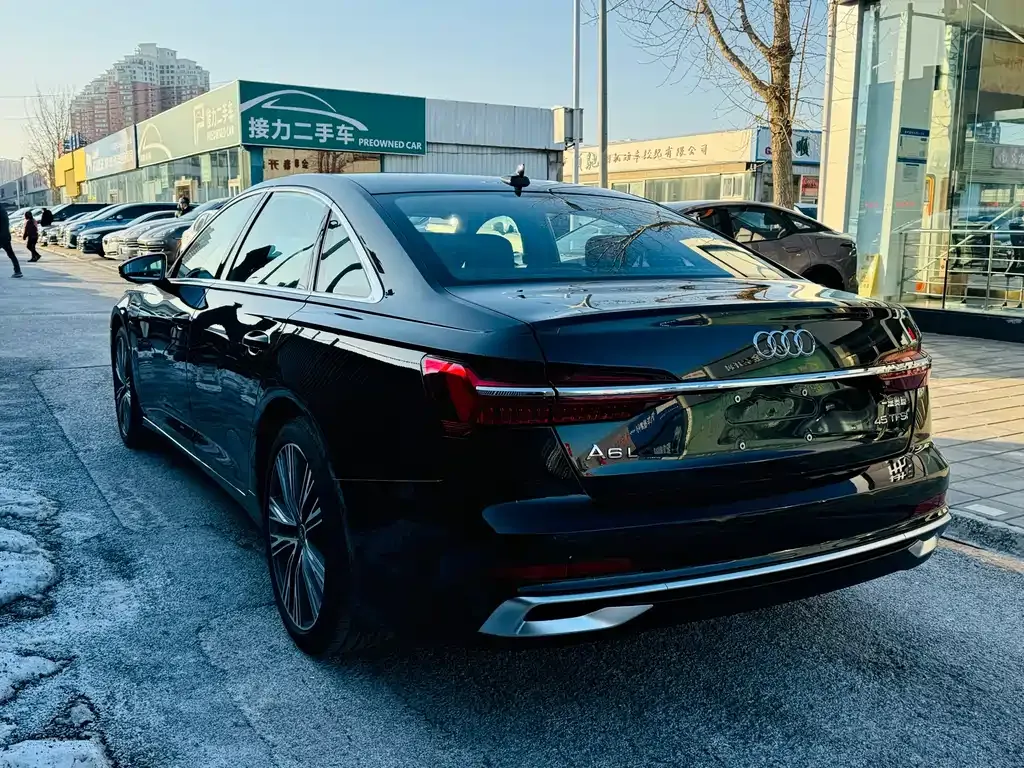 Audi A6L 2025 из CN, фото 3