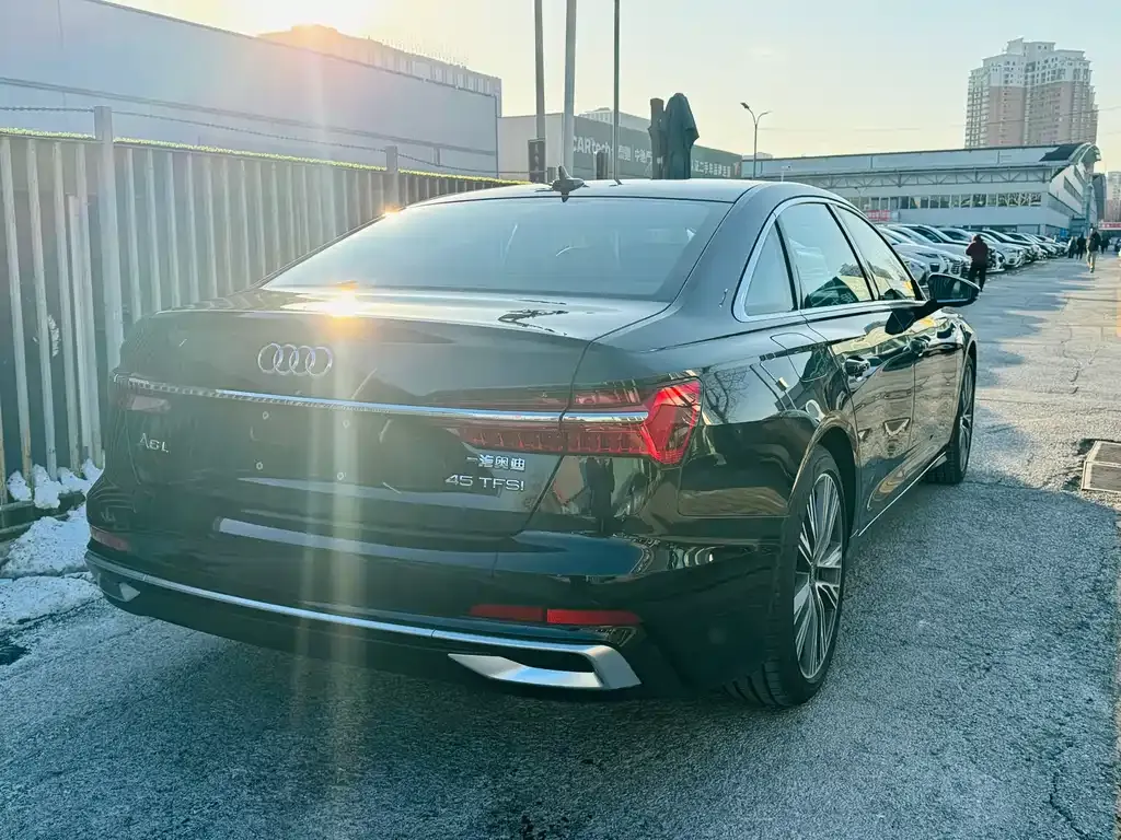 Audi A6L 2025 из CN, фото 7