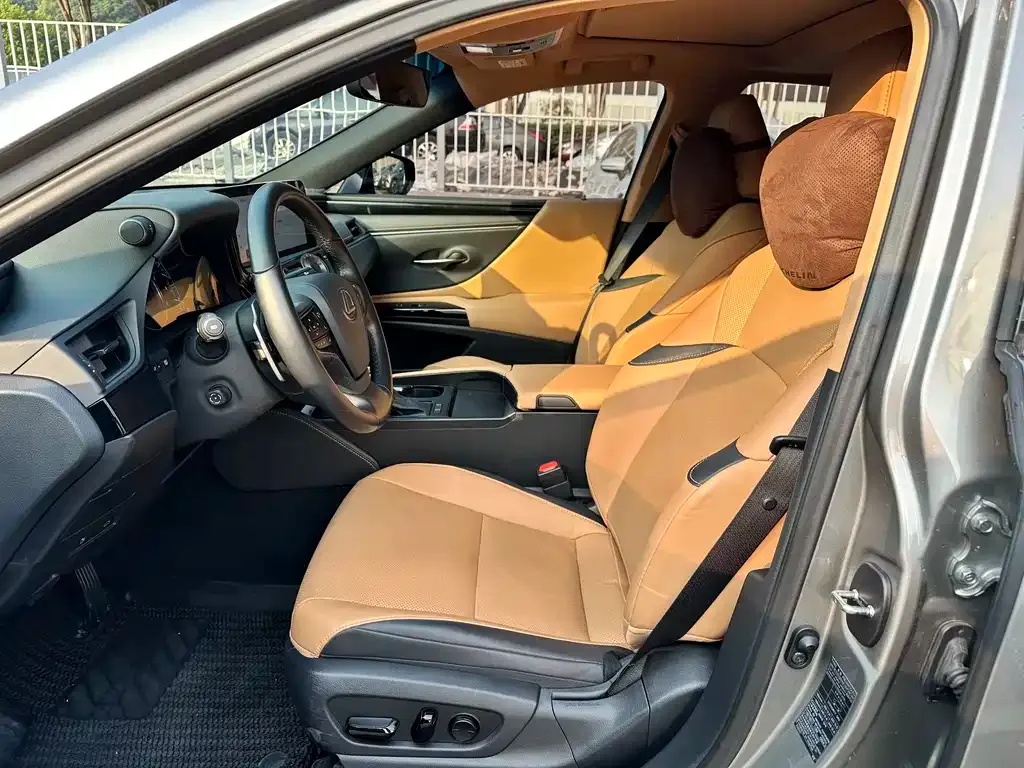 Lexus ES 2023 из CN, фото 7