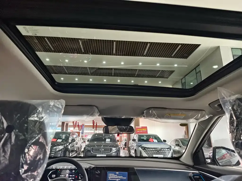 GAC Motor Trumpchi GS3 — фото 10