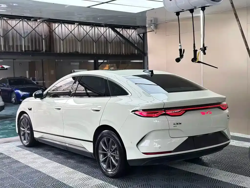BYD Qin L 2025 из CN, фото 9