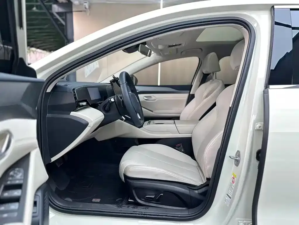 BYD Qin L 2025 из CN, фото 10