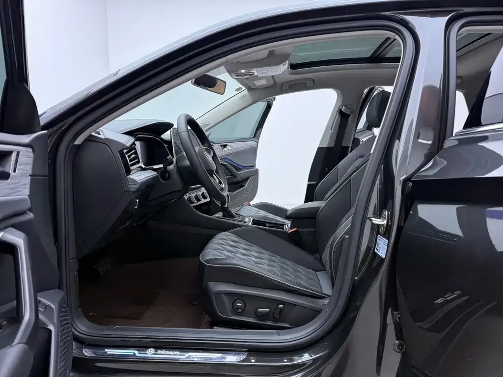 Volkswagen Sagitar 2023 из CN, фото 9