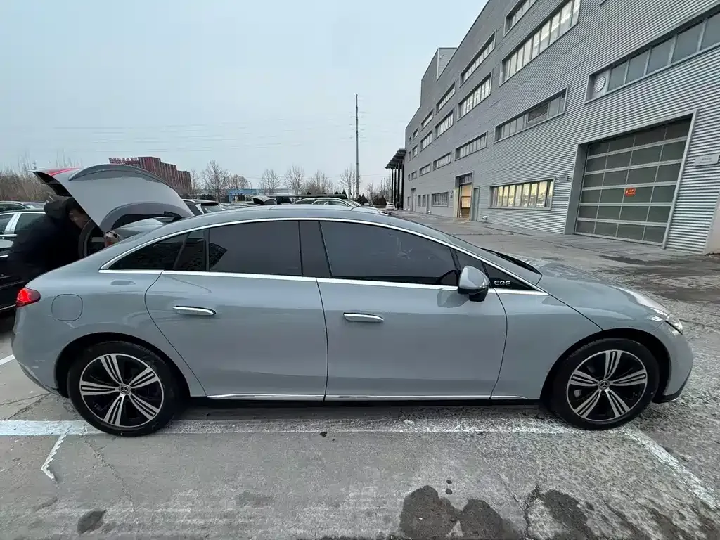 Mercedes-Benz EQE 2025 из CN, фото 7