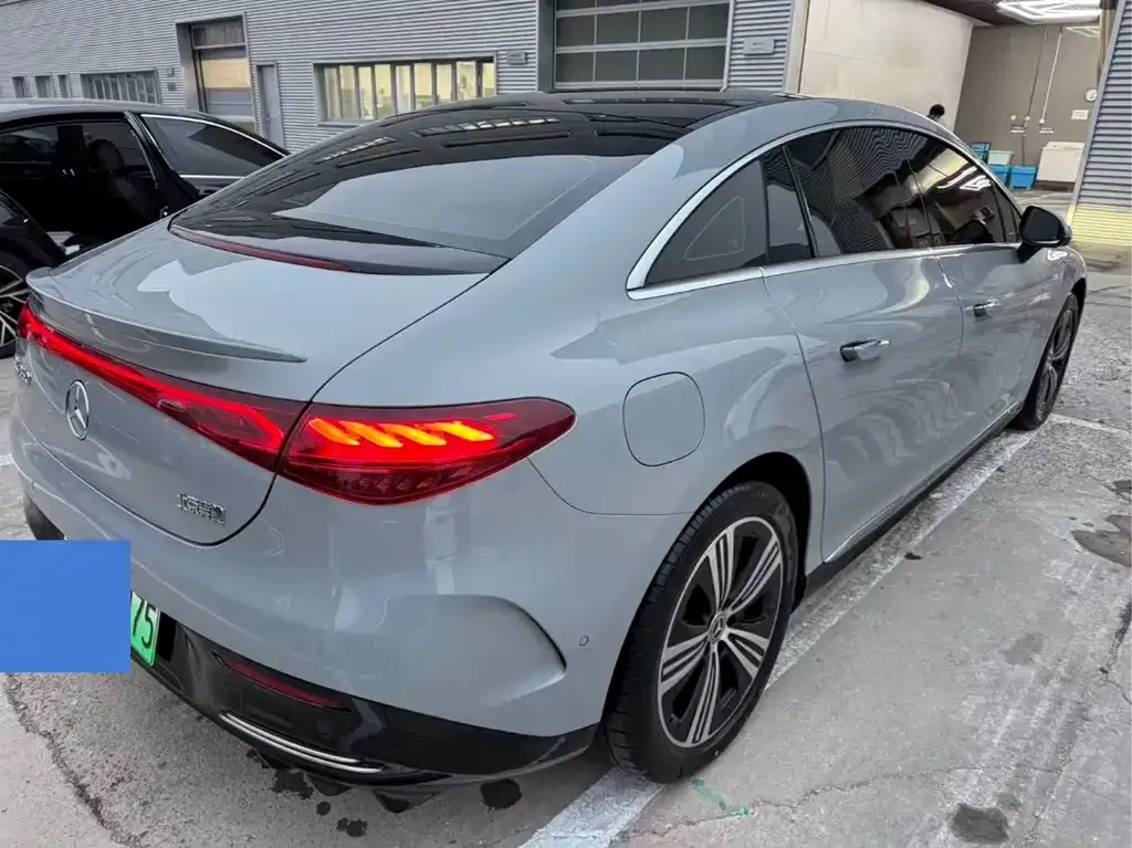 Mercedes-Benz EQE 2025 из CN, фото 5