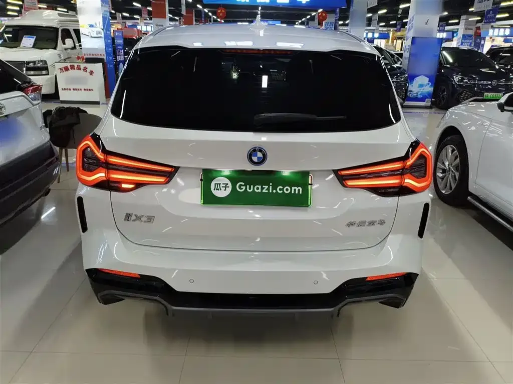 BMW iX3 2025 из CN, фото 3