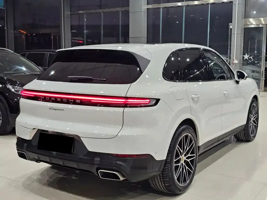 Porsche Cayenne 2024 из CN, фото 6