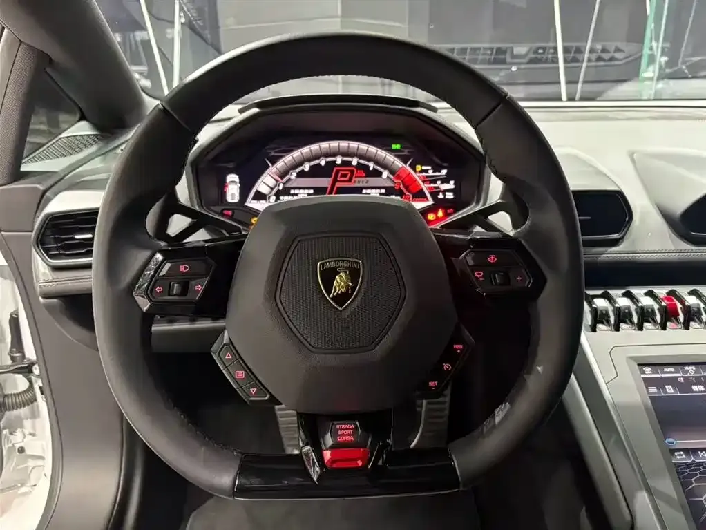 Lamborghini Huracan 2021 из CN, фото 4