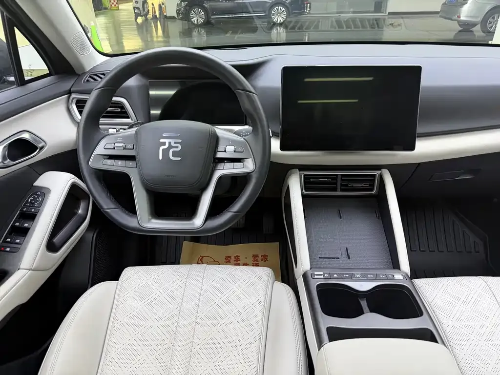 BYD Yuan UP 2025 из CN, фото 8