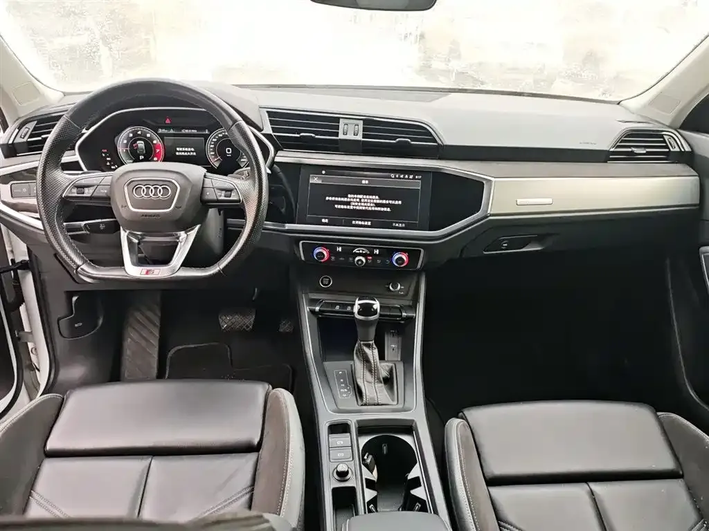 Audi Q3 Sportback 2023 из CN, фото 7