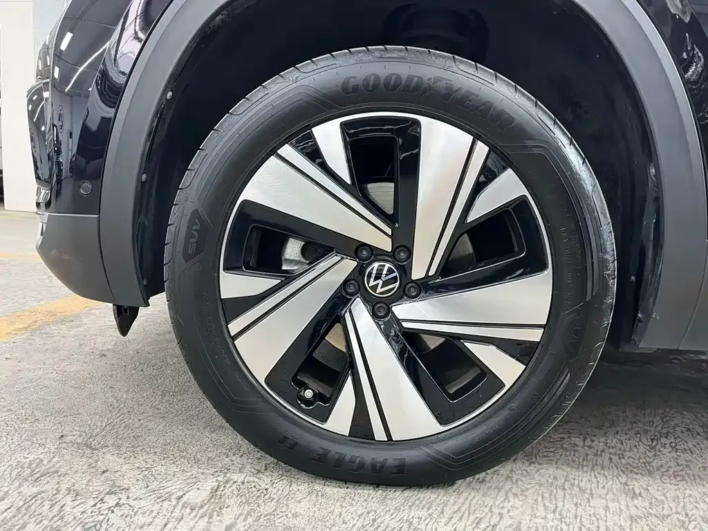 Volkswagen Teramont 2024 из CN, фото 7
