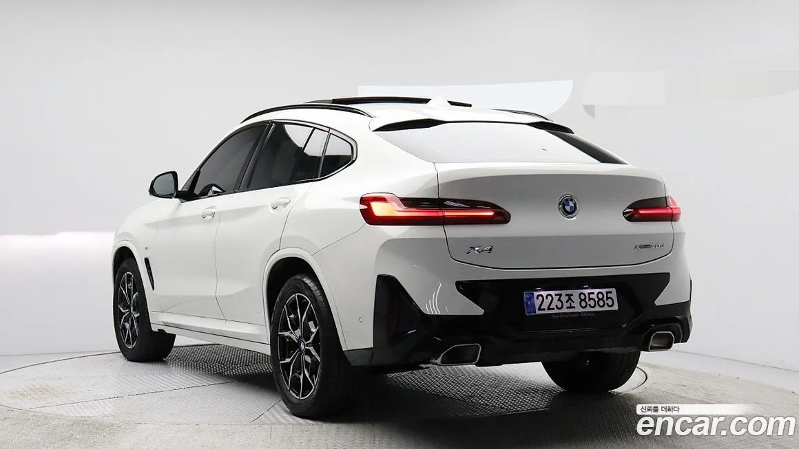 BMW X4 — фото 2