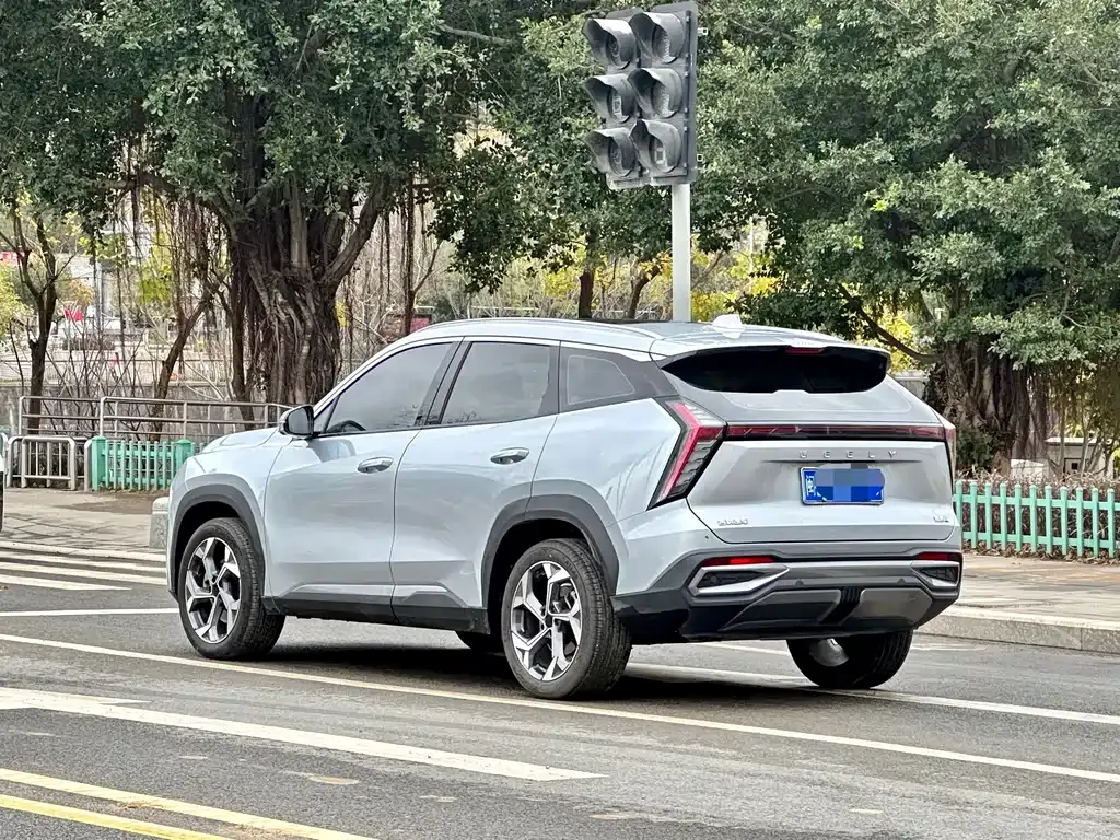 Geely Boyue L 2023 из CN, фото 10