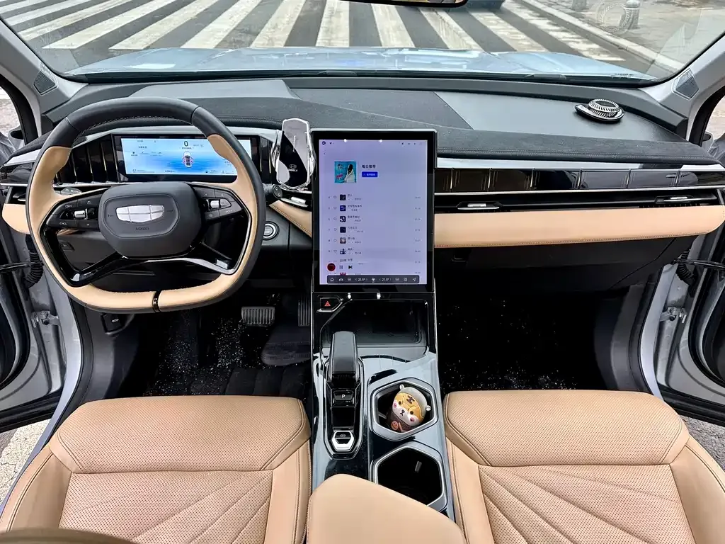 Geely Boyue L 2023 из CN, фото 6