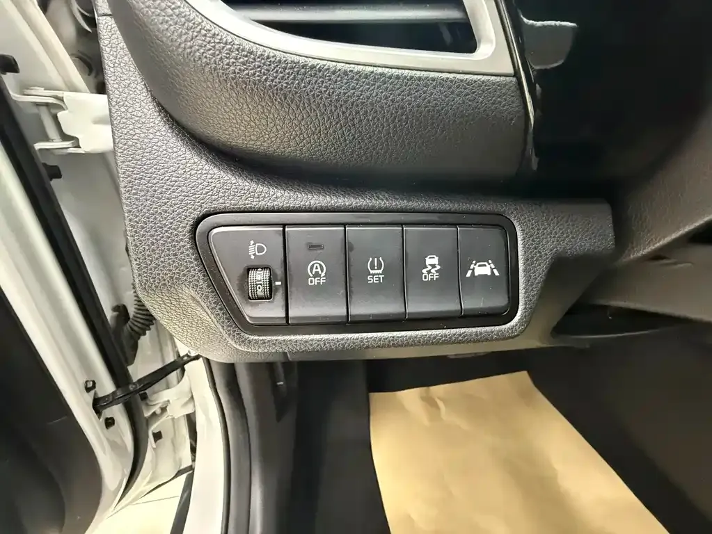 Kia KX3 2021 из CN, фото 8