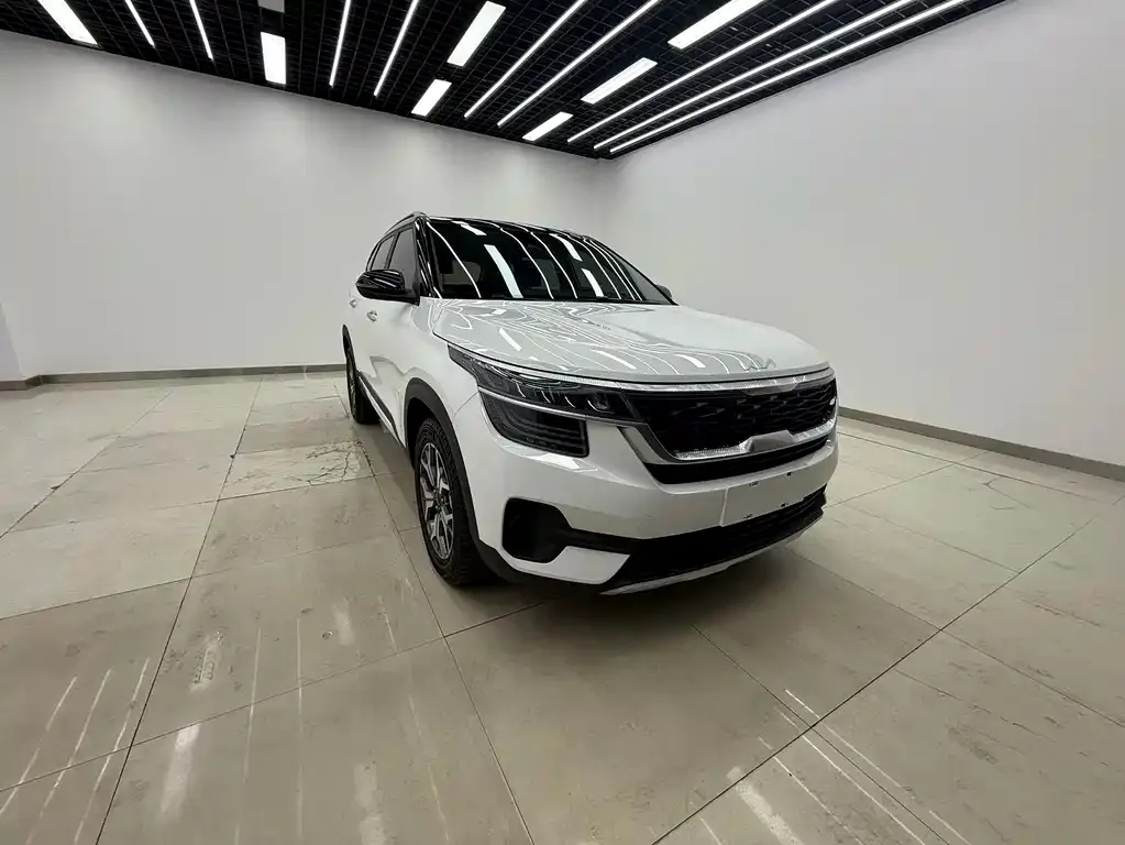 Kia KX3 2021 из CN, фото 5