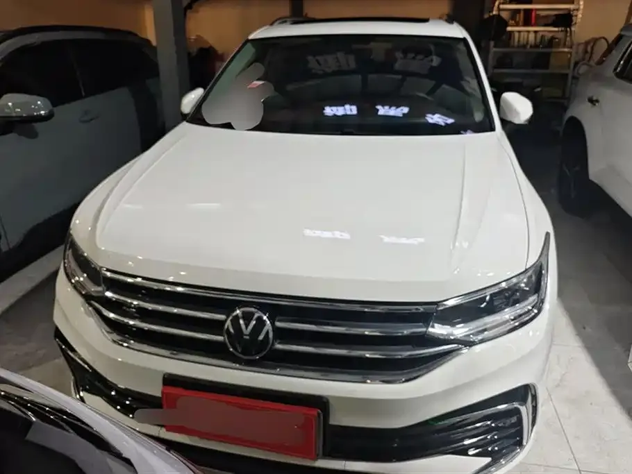 Volkswagen Tiguan L 2022 из CN, фото 6