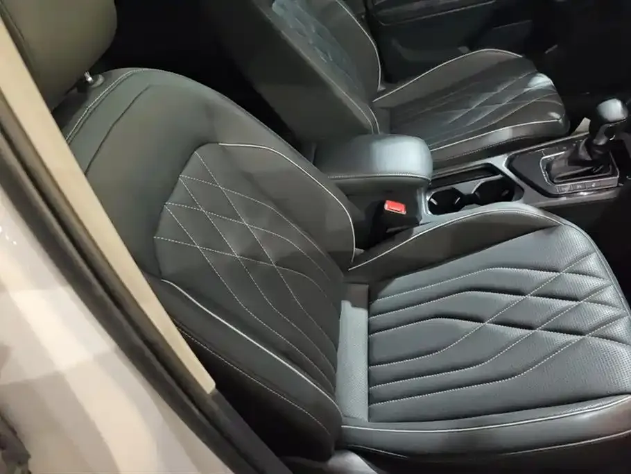 Volkswagen Tiguan L 2022 из CN, фото 9