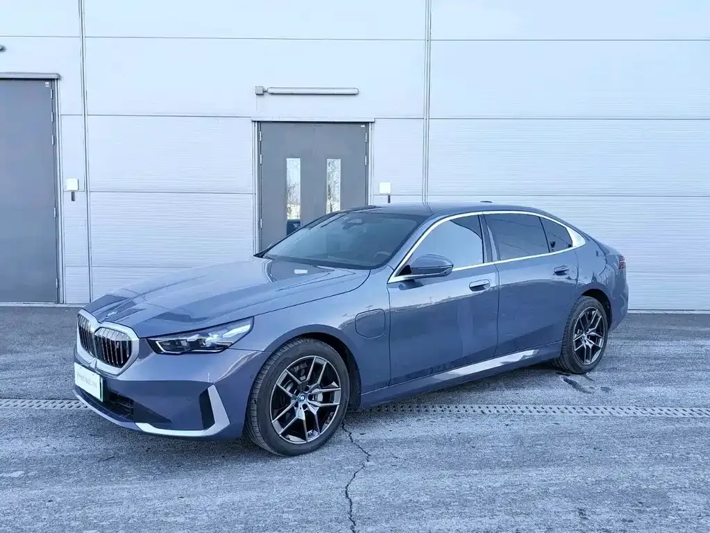 BMW i5 2025 из CN, фото 1