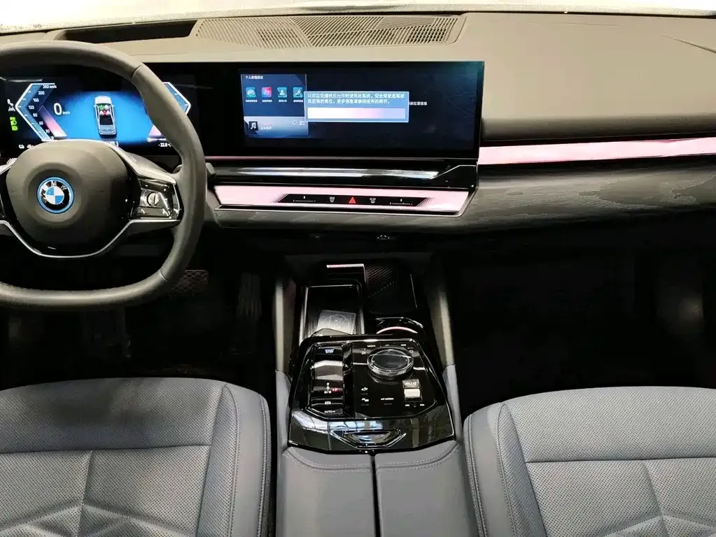 BMW i5 2025 из CN, фото 7