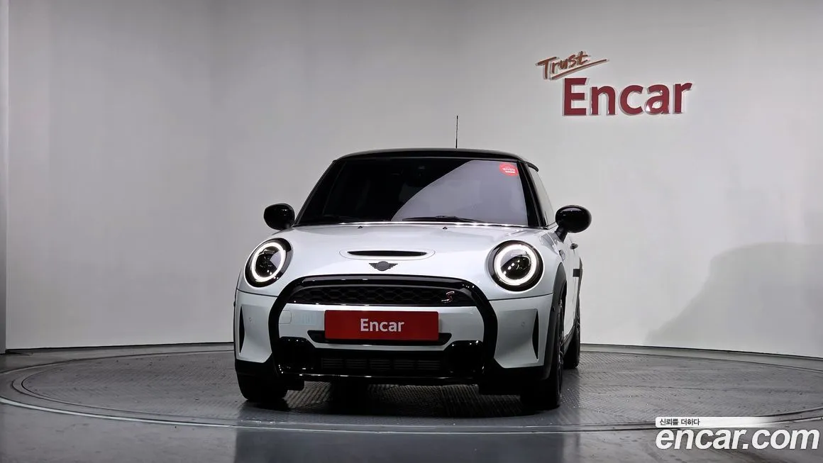 Mini Cooper 2024 из KR, фото 2