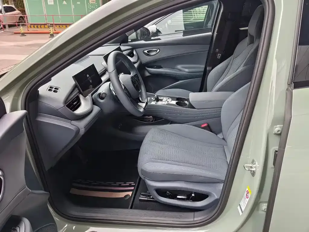 BYD Seal 06GT — фото 4