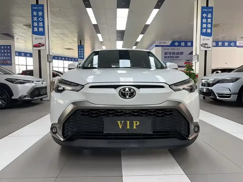 Toyota Frontlander 2022 из CN, фото 3