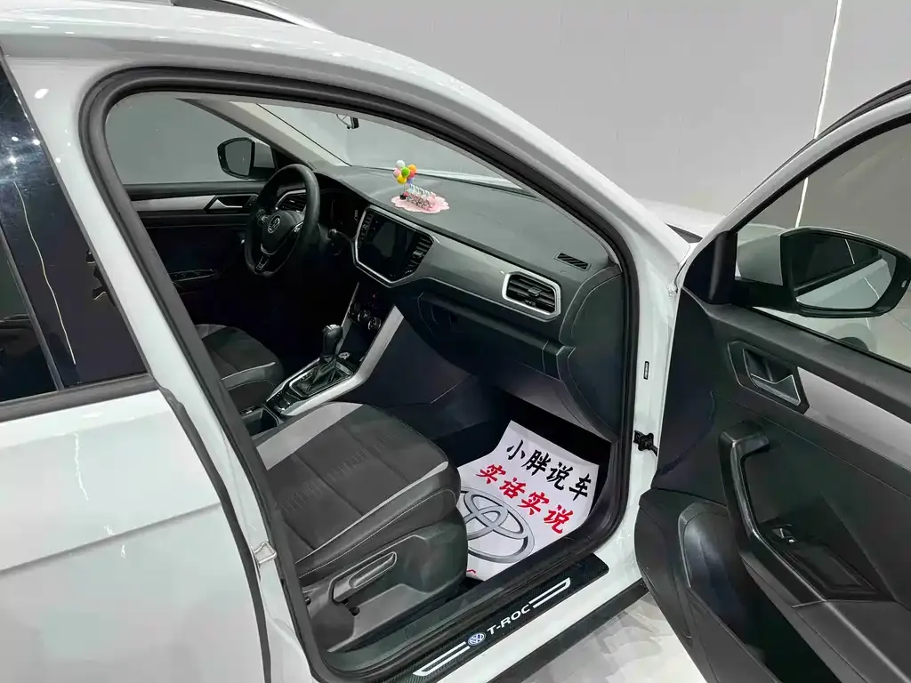 Volkswagen T-Roc 2022 из CN, фото 3