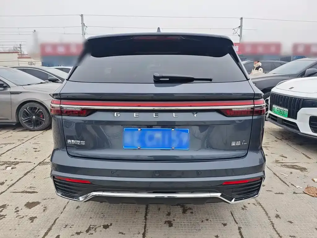 Geely Xingyue L — фото 3