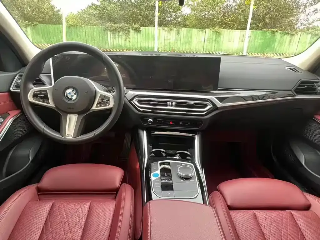 BMW i3 2024 из CN, фото 4