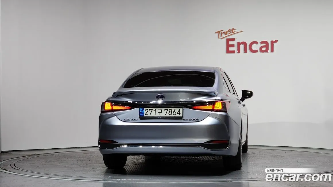 Lexus ES 2022 из KR, фото 2