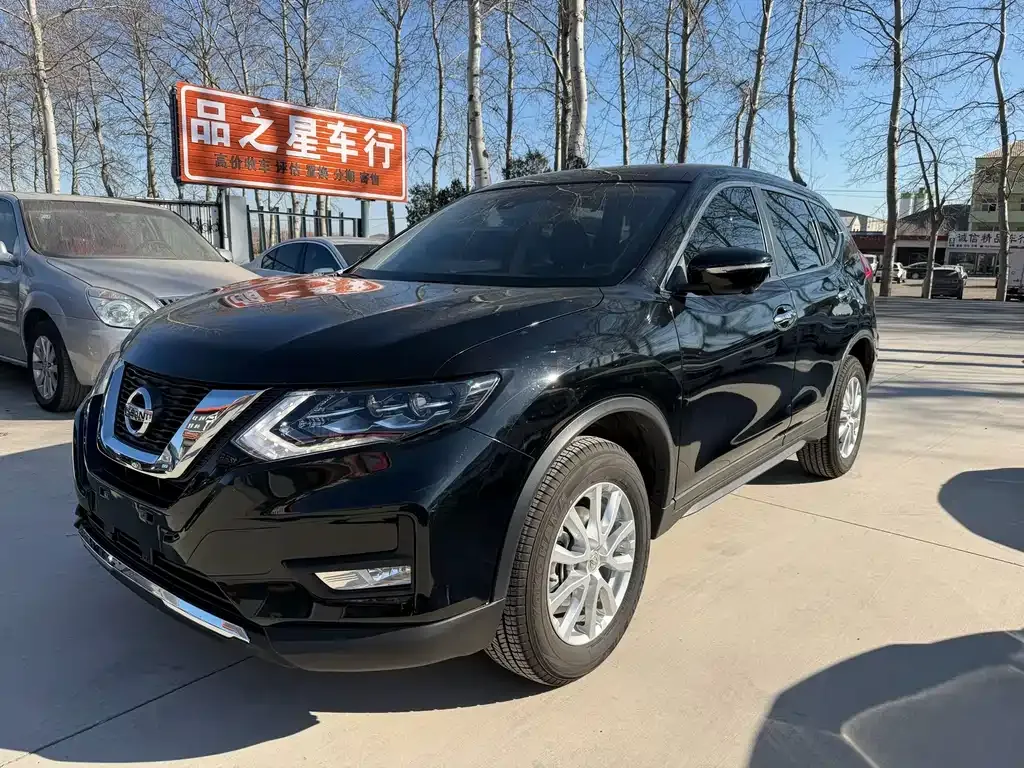 Nissan X-Trail — фото 8