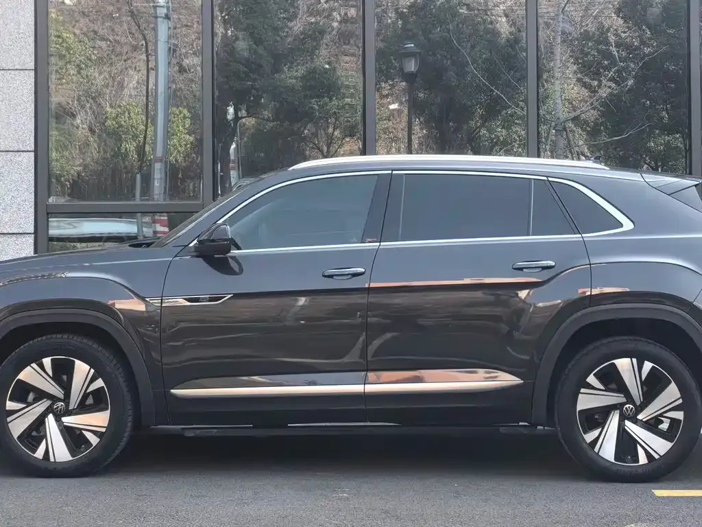 Volkswagen Teramont X 2022 из CN, фото 8
